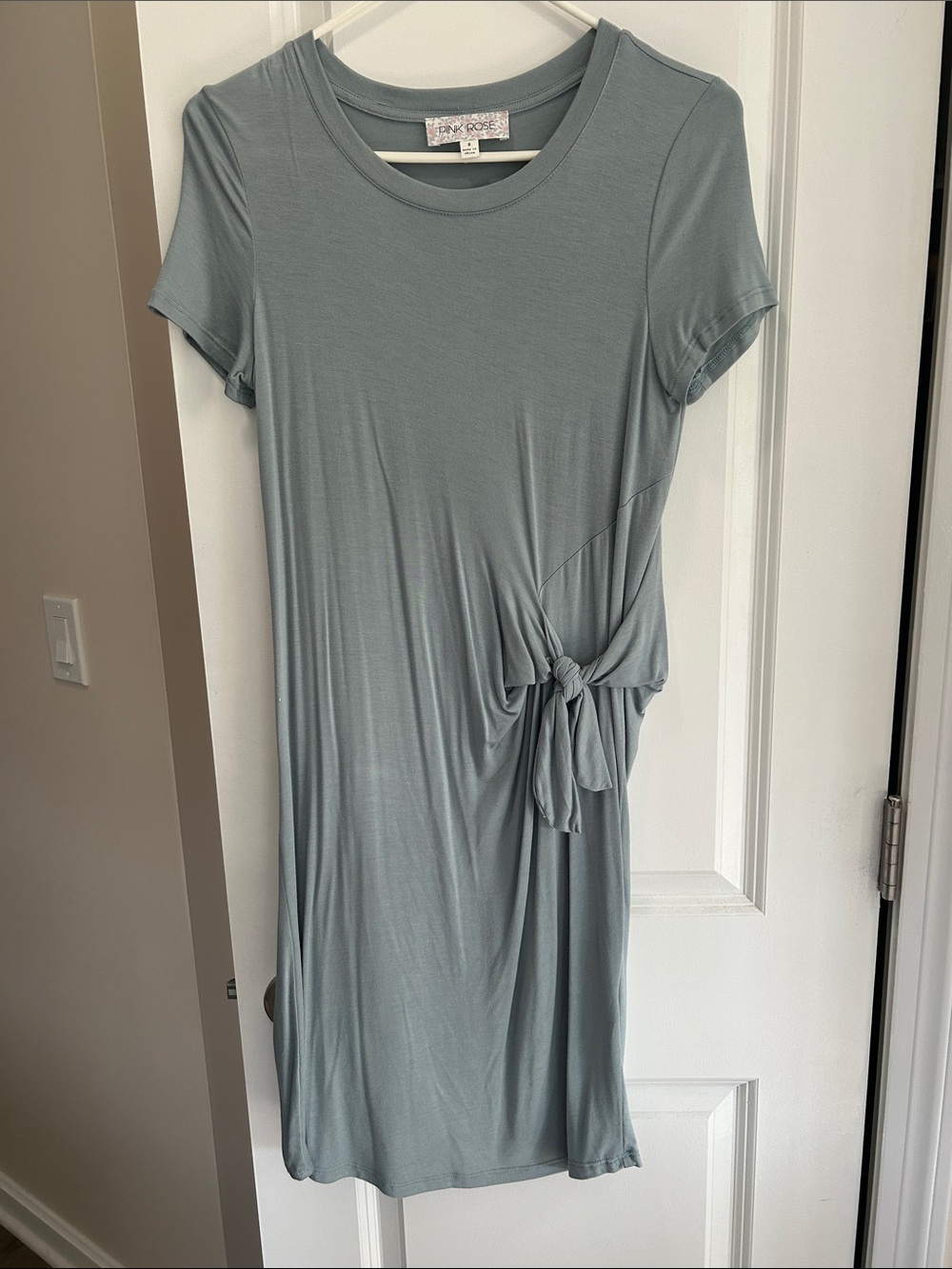Pink Rose Sage Knot-Side Short Sleeve Dress